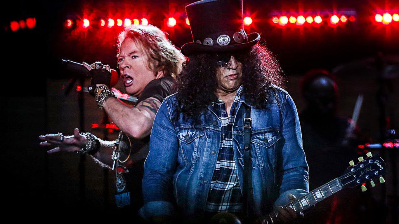 Guns N' Roses reprograma