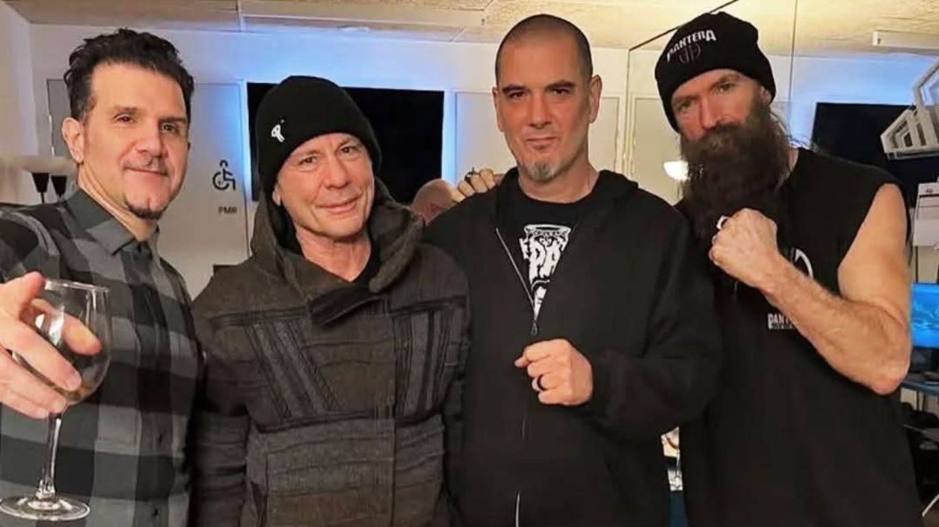 ¡Sorpresa! Bruce Dickinson se subió al escenario con Pantera