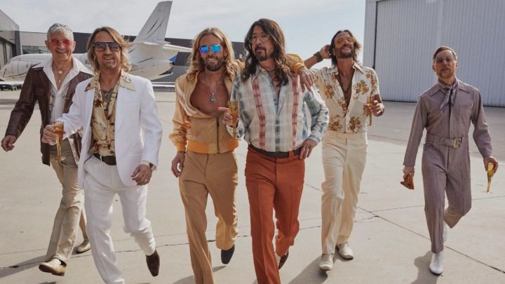 Dee Gees, la banda paralela de Foo Fighters