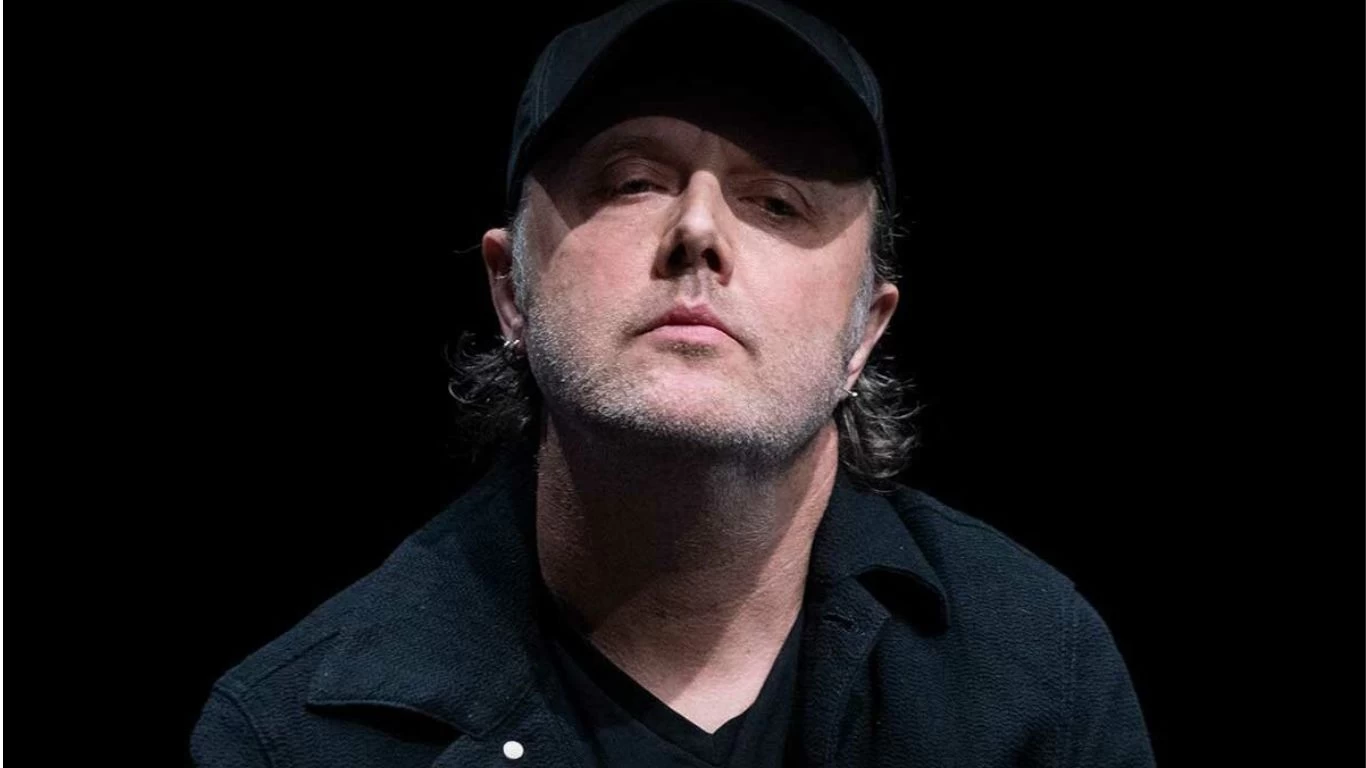 Lars Ulrich: “Me alegra que la gente aún compre y robe nuestra música”