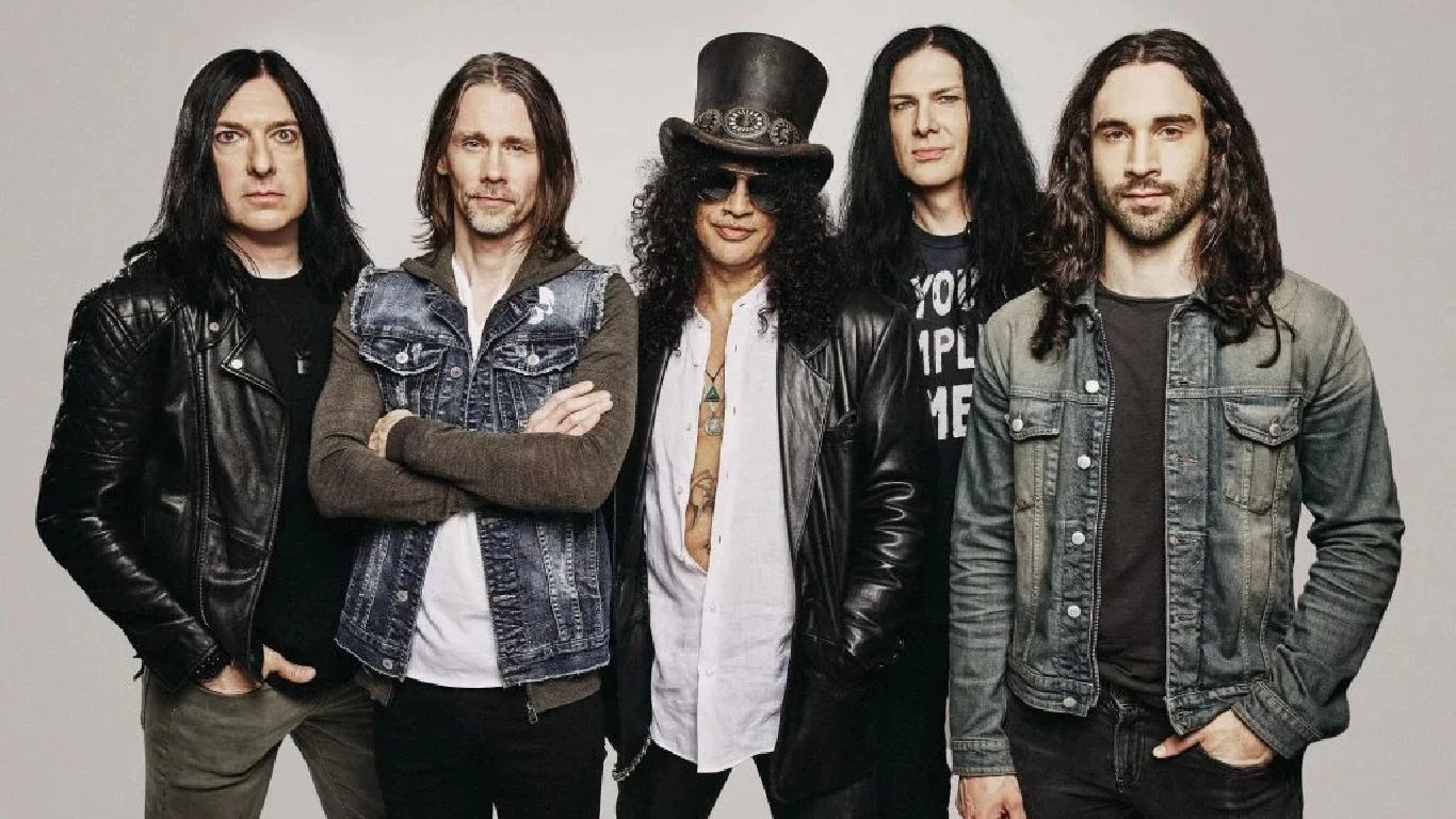 Slash presentó tema y anunció disco